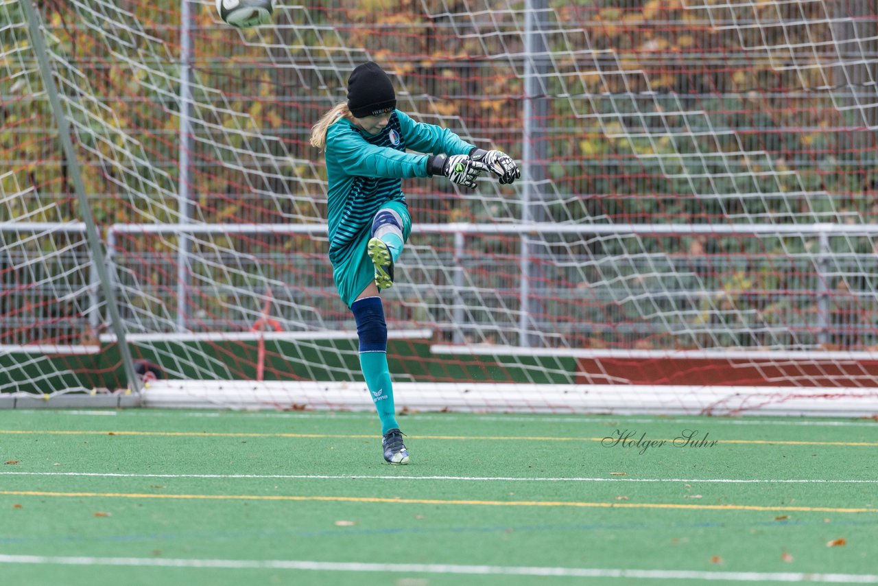 Bild 51 - wCJ VfL Pinneberg - Eimsbuettler TV : Ergebnis: 0:3